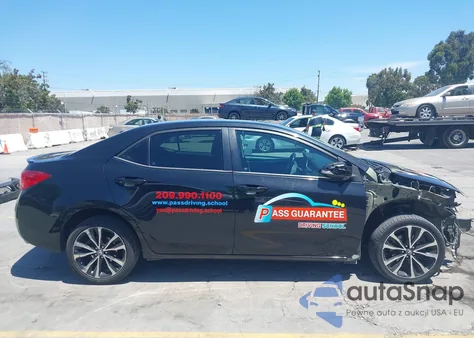 2017 Toyota Corolla Se z USA, uszkodzony, nr VIN 5YFBURHE6HP679565